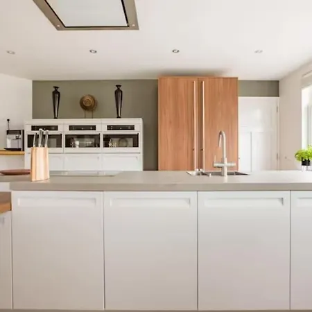 Luxury Within 30 Meters Of The Harbour Scheveningen *