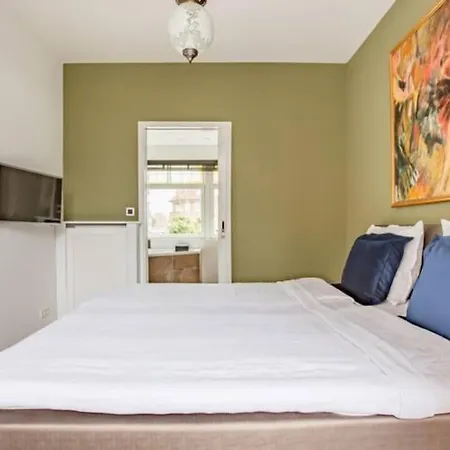 Luxury Within 30 Meters Of The Harbour Scheveningen Apartmán