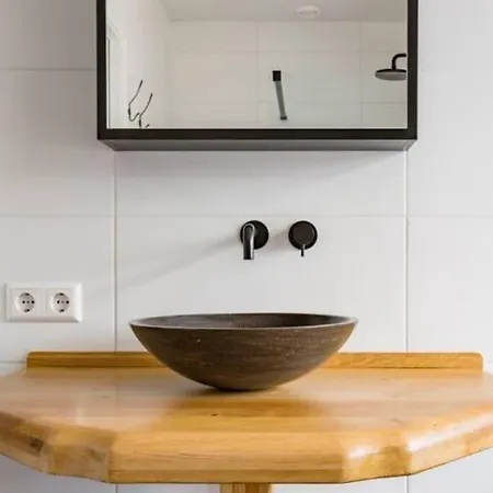 Luxury Within 30 Meters Of The Harbour Scheveningen Apartment *