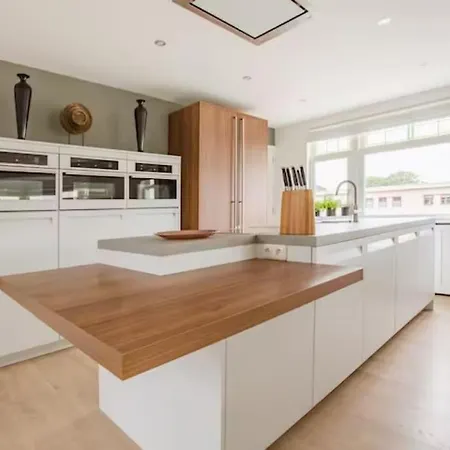 Luxury Within 30 Meters Of The Harbour Scheveningen *